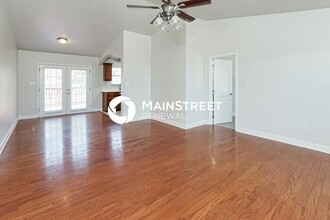8009 Dove Wing Ln in Knoxville, TN - Building Photo - Building Photo