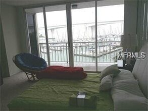 100 Pierce St in Clearwater, FL - Building Photo - Building Photo