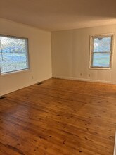 3392 Ball Rd in Cunningham, TN - Building Photo - Building Photo