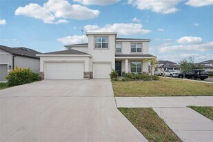 13055 Willow Grove Dr in Riverview, FL - Building Photo