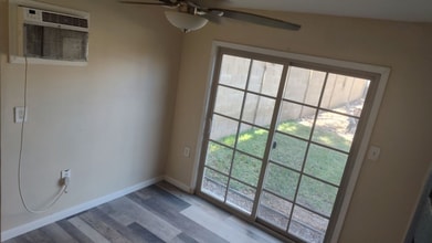 3002 W Mercer Ln in Phoenix, AZ - Building Photo - Building Photo