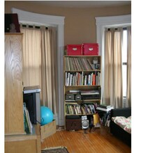 585 Beacon St, Unit 9-1 in Boston, MA - Building Photo - Building Photo