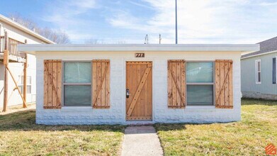 227 S Hudson St, Unit SI ID1502052P in Buckner, MO - Building Photo - Building Photo