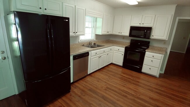 property at 3204 Paddlecreek Ln