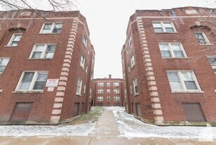 4029 W Melrose St, Unit 25-2E in Chicago, IL - Building Photo