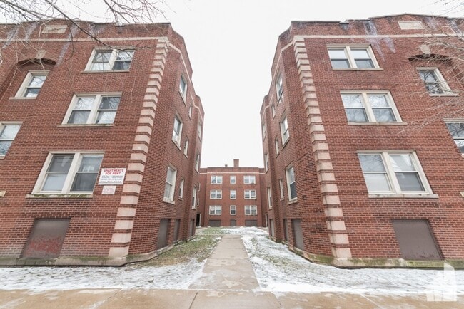 4029 W Melrose St, Unit 25-2E