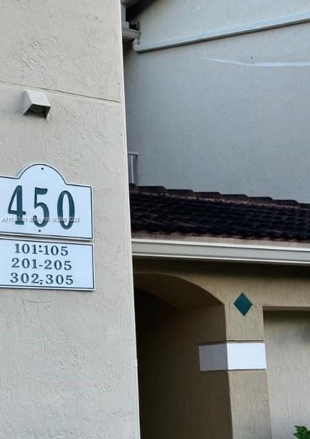 450 S Park Rd in Hollywood, FL - Building Photo