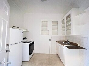 1114 E Rio Grande Ave in El Paso, TX - Building Photo - Building Photo