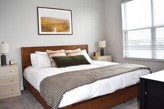 Argenta Townhomes in Inver Grove Heights, MN - Foto de edificio - Building Photo