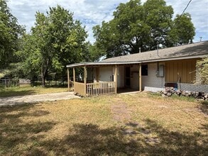 201 Hwy 2247 in Comanche, TX - Building Photo - Building Photo