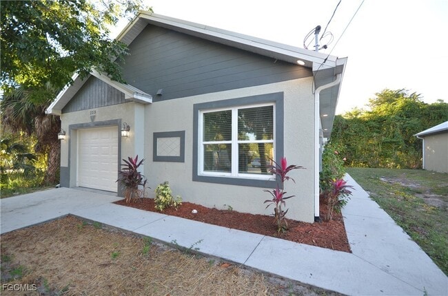 property at 3210 Dr Martin Luther King Jr Blvd