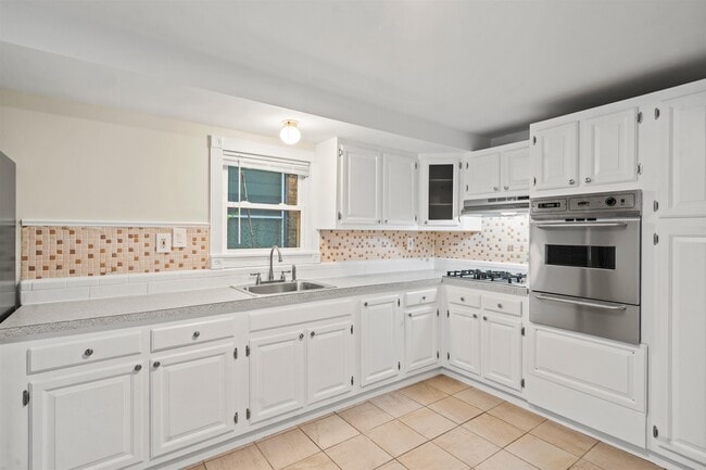 1510 Central Ave in Union City, NJ - Building Photo - Building Photo