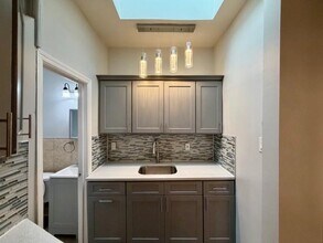 2 Laidlaw Ave in Jersey City, NJ - Building Photo - Building Photo