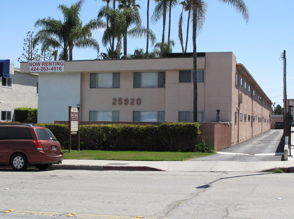 La Casa Apartments in Lomita, CA - Building Photo