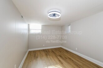 4370 Swan Ave in St. Louis, MO - Building Photo - Building Photo