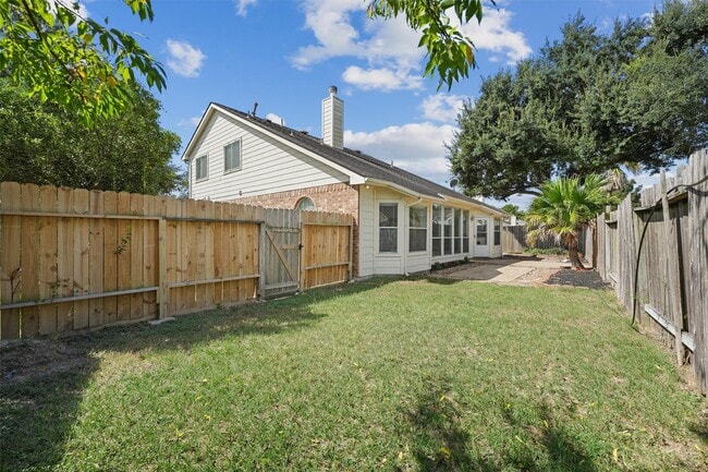 17206 Stonebridge Trail