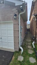 40 Brookmill Dr in Vaughan, ON - Building Photo - Building Photo
