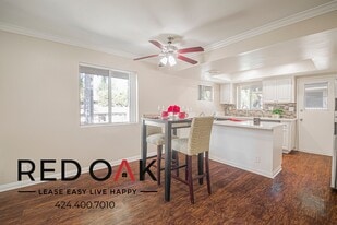 861 Glencliff St in La Habra, CA - Building Photo