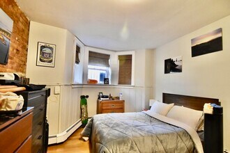17 Savin Hill Ct in Boston, MA - Building Photo - Building Photo