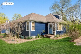57 Palmer Terrace in Sag Harbor, NY - Building Photo - Building Photo