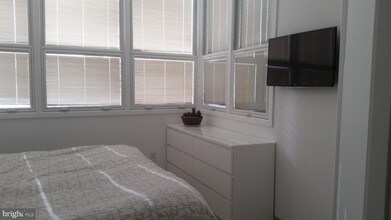 3 N Christopher Columbus Blvd-Unit -PL270 in Philadelphia, PA - Building Photo - Building Photo