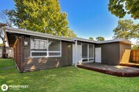 8561 Midwood Ave photo'