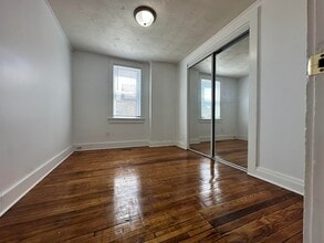 6332 28th Ave, Unit 1st floor unit in Kenosha, WI - Building Photo - Building Photo