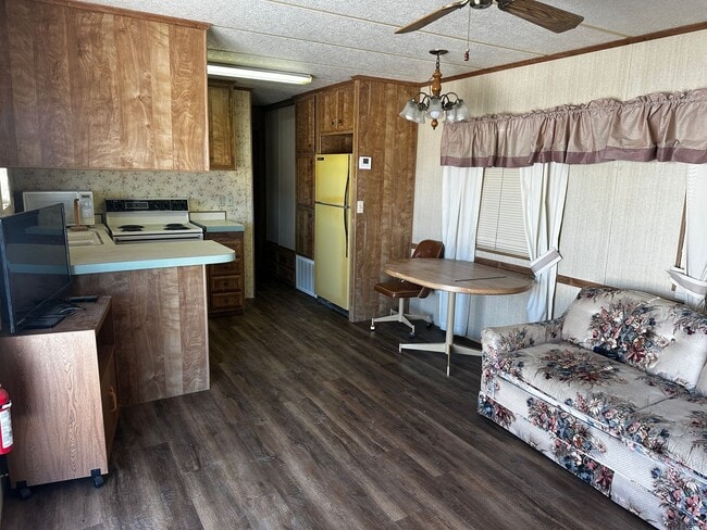 13111 E 41st Ln in Yuma, AZ - Building Photo - Building Photo