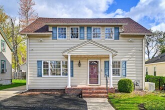 11 Berry St in Wallkill, NY - Building Photo - Building Photo