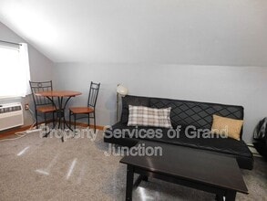 1911 Wingate Dr in Grand Junction, CO - Building Photo - Building Photo