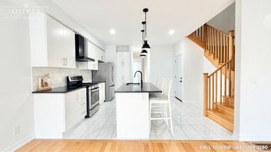 69 Seedling Cres in Whitchurch-Stouffville, ON - Building Photo - Building Photo