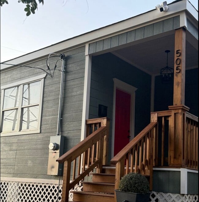 property at 505 Fairground St