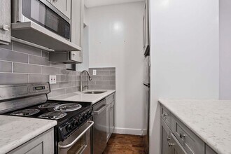 160 E 91st St in New York, NY - Building Photo - Building Photo