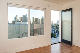 1167 Bellevue Ave in Los Angeles, CA - Building Photo - Building Photo