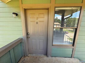 103 Jodi Dr in Madison, AL - Building Photo