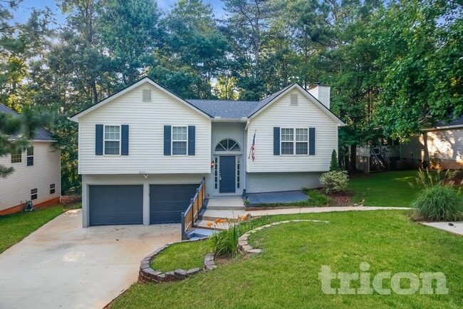 property at 2211 Ashton Dr