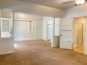 1338 N Hunter St in Stockton, CA - Building Photo - Building Photo