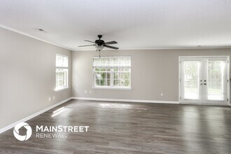 1325 Crestfield Ct in Charlotte, NC - Building Photo - Building Photo