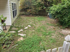 8517 Cool Vista Ln in Raleigh, NC - Building Photo - Building Photo
