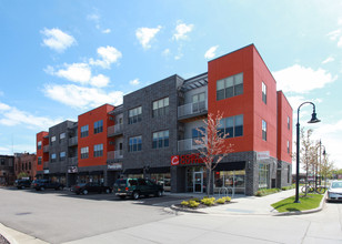 312 Wisconsin Street in Eau Claire, WI - Building Photo - Building Photo