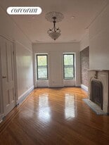 49 Monroe St in Brooklyn, NY - Building Photo