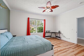 1242 Olympic Cir in Greenacres, FL - Building Photo - Building Photo