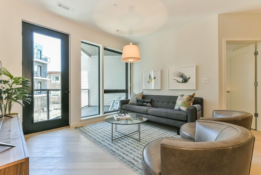 45 W 3rd St in Boston, MA - Building Photo