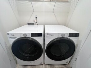 4959 Caddis Bnd in Raleigh, NC - Foto de edificio - Building Photo