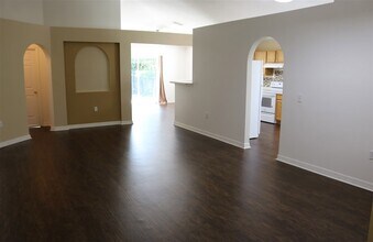 132 King Arthur Ct in St. Augustine, FL - Building Photo - Building Photo