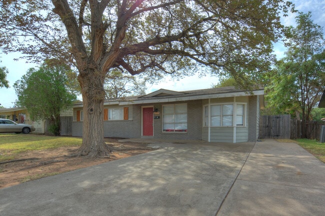 6019 Orlando Ave in Lubbock, TX - Building Photo - Building Photo