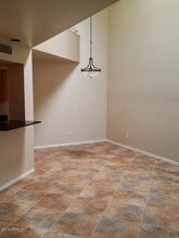 18 E Coral Gables Dr in Phoenix, AZ - Building Photo - Building Photo