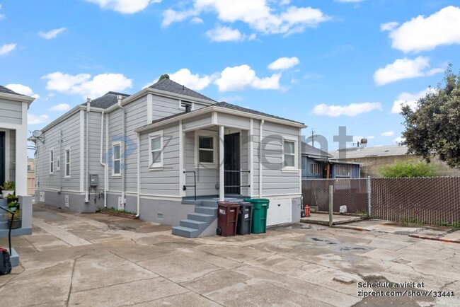 1912 Adeline St in Oakland, CA - Building Photo - Building Photo