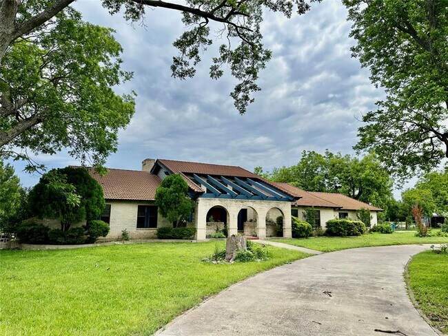 property at 1616 Tammi Ln