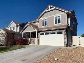 5103 Ridgewood Dr in Johnstown, CO - Building Photo